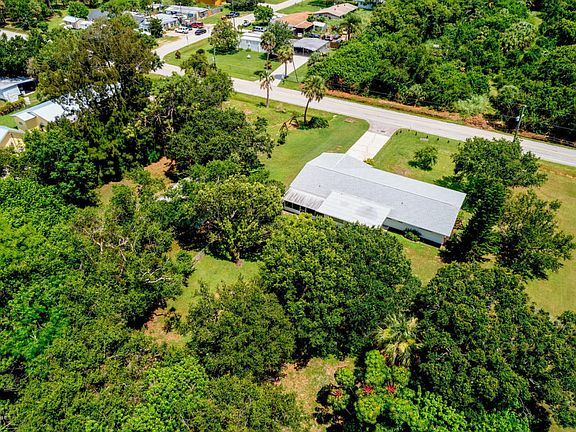 5th image of 1137 Carlton Dr