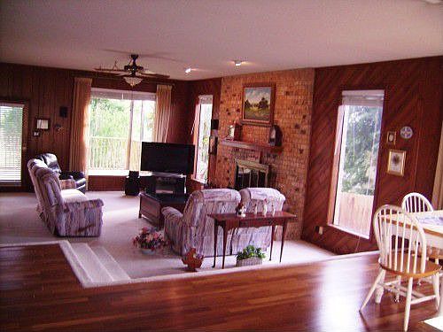 1st image of 3913 Robinhood Dr