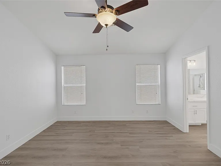 8249 Peaceful Canyon Dr — Photo 21