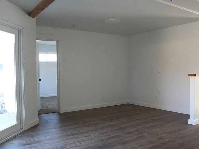 2892 Rockview Pl — Photo 10