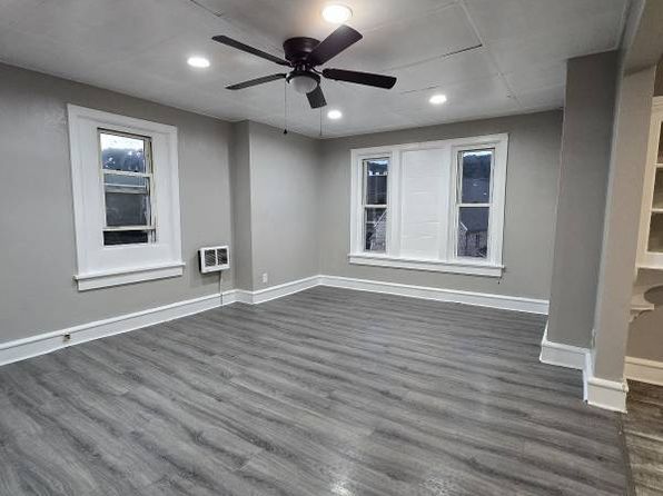 205 Monroe St #3