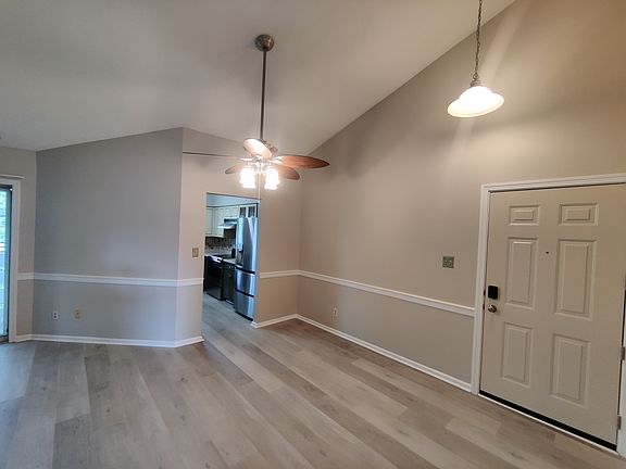 4th image of 3151D Covewood Ct