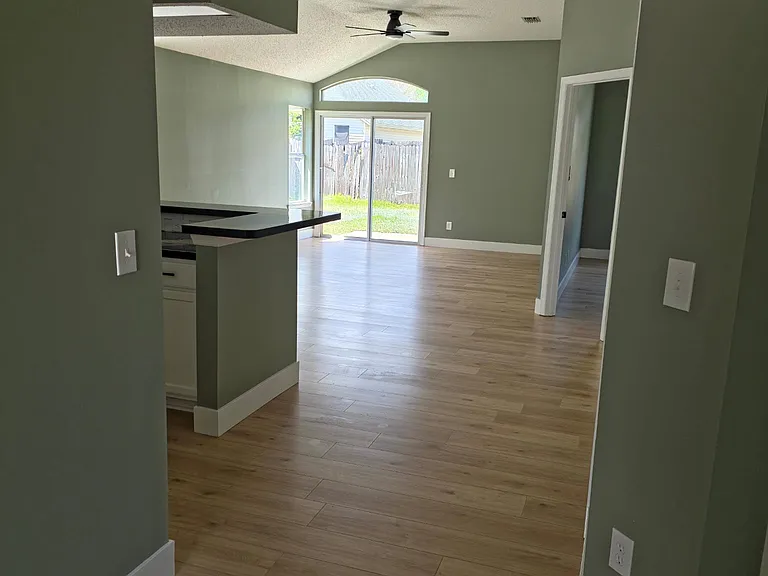 6119 Morse Glen Ct — Photo 15