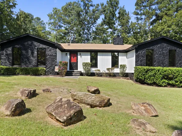 233 Calloway Drive, Evans, GA 30809