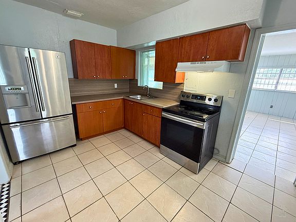 5th image of 15310 NW 31st Ave