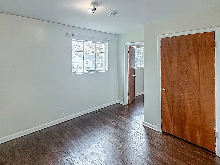 1014 Edwards St #2 — Photo 8