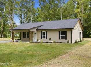 700 Holly Glen Ln, Decatur, TN 37322