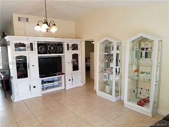 3rd image of 12035 SW 110th Street Cir S