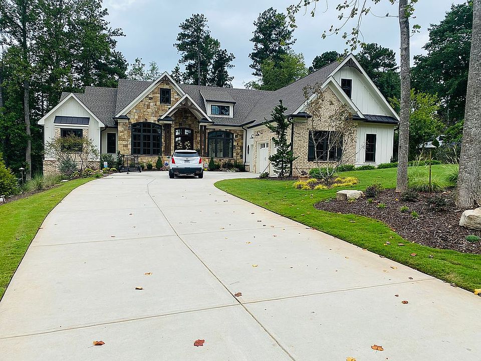1st image of 4732 Ben Hill Dr