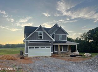 142 Old Hickory Cir, Madisonville, TN 37354