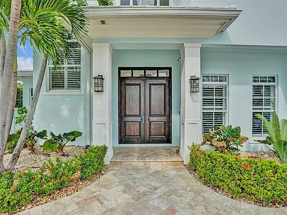 4th image of 4851 NE 29th Avenue