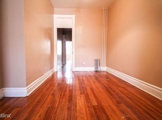 577 Onderdonk Ave, Ridgewood, NY 11385