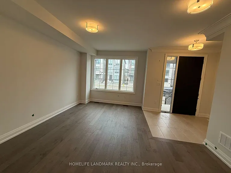 415 York Downs Blvd — Photo 4