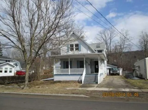 86 Linwood Ave, Warsaw, NY 14569