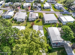 6124 Crestview Ln, Zephyrhills, FL 33542