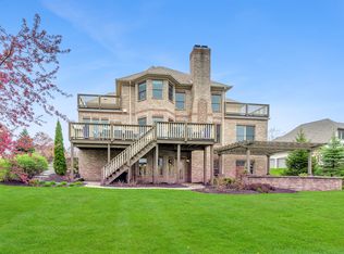 16622 Downstream Dr, Westfield, IN 46062