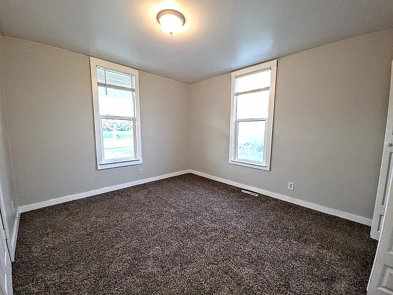 507 W Mansfield Ave — Photo 10