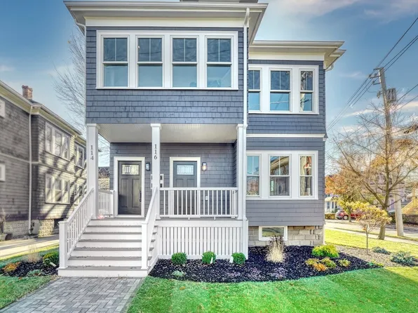 114-116 W Wyoming Ave #1, Melrose, MA 02176