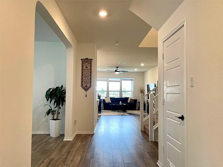 3768 Forino Dr — Photo 2