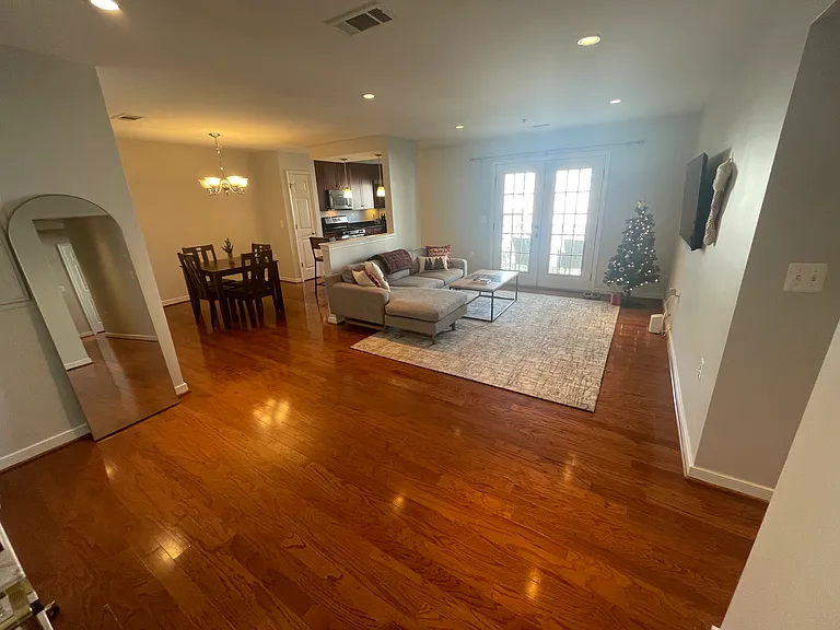 4069 S Four Mile Run Dr #401 — Photo 7