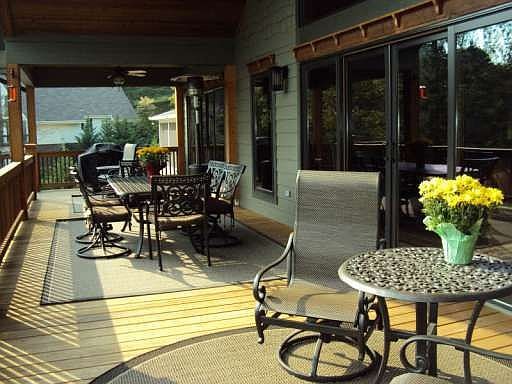 2nd image of 577 Beech Cove Dr