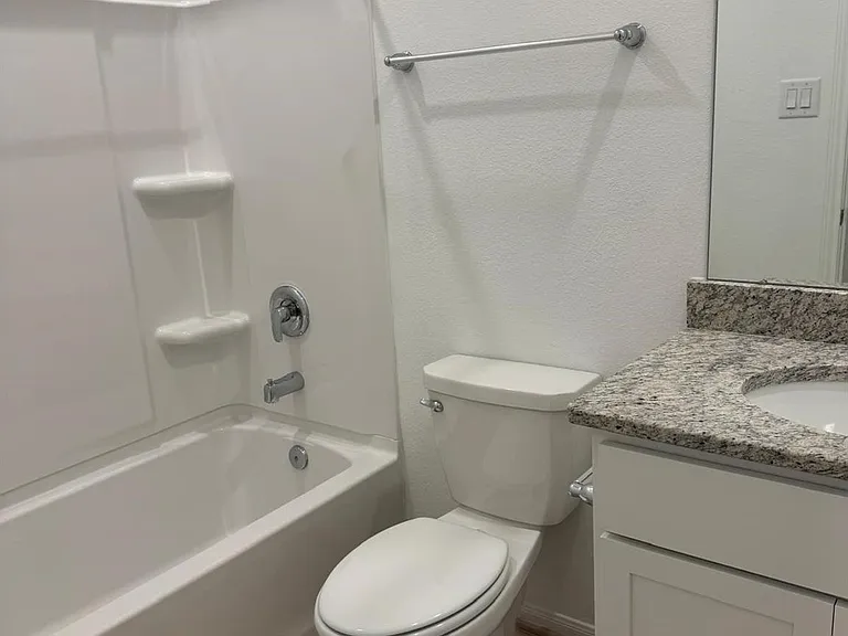21835 Canyon Moon Ln — Photo 13