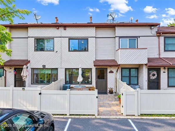 492A Lisk Ave, Staten Island, NY 10303
