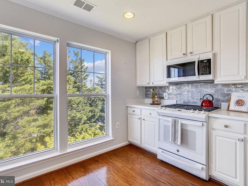 1st image of 100 Watkins Pond Blvd APT 405