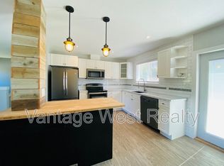 1570A Pasadena Rd, Kelowna, BC V1X4P8