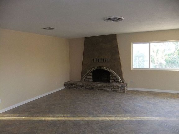 2nd image of 56340 Carlyle Dr