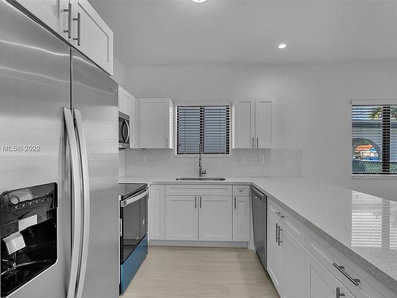 5th image of 4817 E 9th Ln #4817