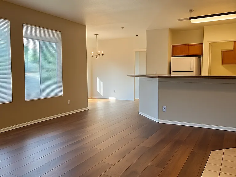 4545 Wheaton Dr #B200 — Photo 2
