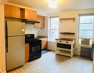Rented by Brooklyn Real Estate Services