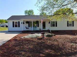 300 S Main St, Faith, NC 28041
