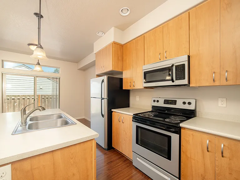 19795 Athena Ct — Photo 9