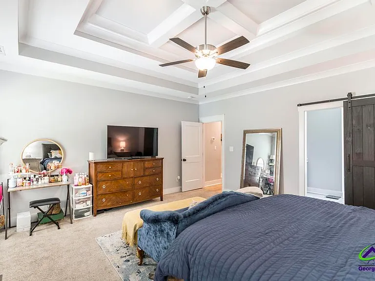 306 Rustic Live Oak Trl — Photo 17