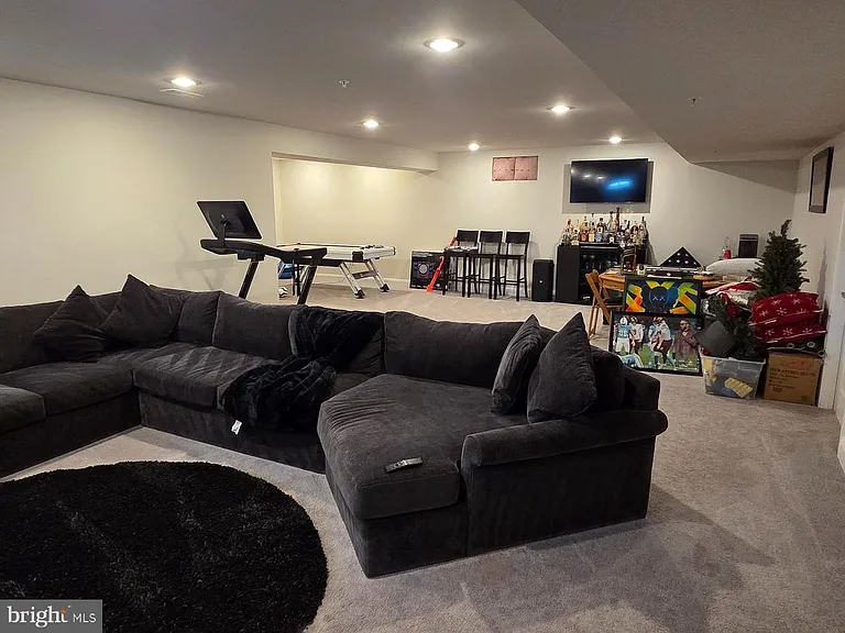 4533 Shakespeare Cir — Photo 33