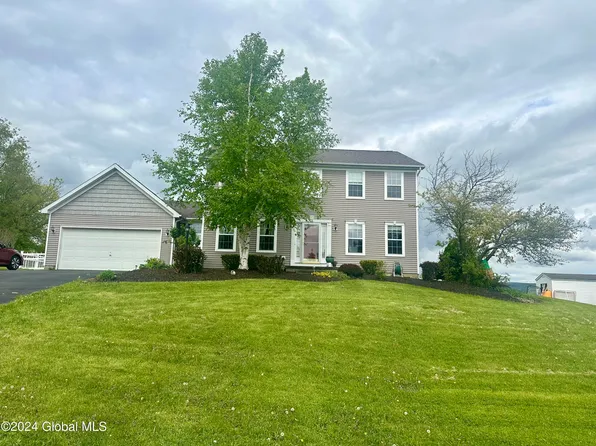 31 Francis Drive, Wynantskill, NY 12198