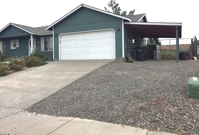 4902 Sierra Dr — Photo 2