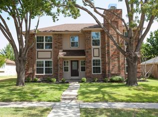 991 Acorn Dr, Lewisville, TX 75067