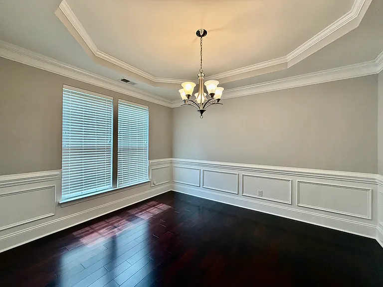 10141 Loch Lomond Dr — Photo 11