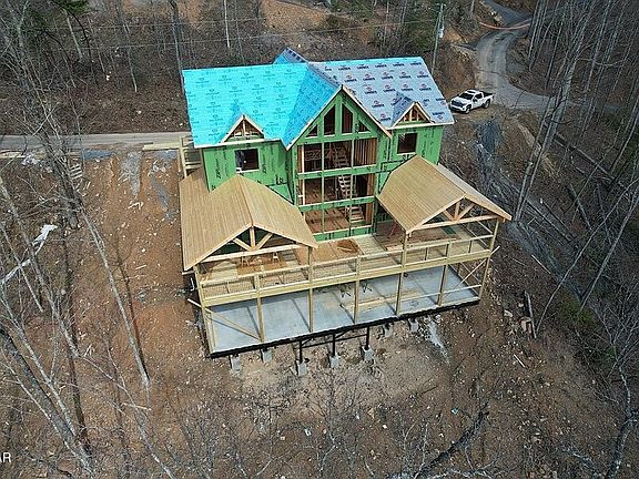4th image of 2716 Pine Crest Ln Lot 14
