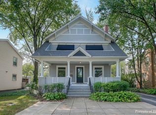 4560 Wolf Rd, Western Springs, IL 60558