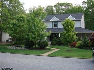 504 Forrest Brook Dr, Galloway, NJ