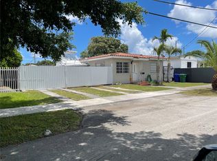 365 SW 50th Ave, Miami, FL 33134