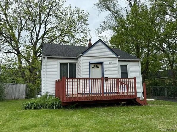 664 Melrose St, Pontiac, MI 48340