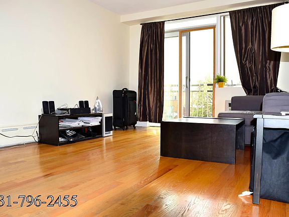 3rd image of 3176 37th St #3B