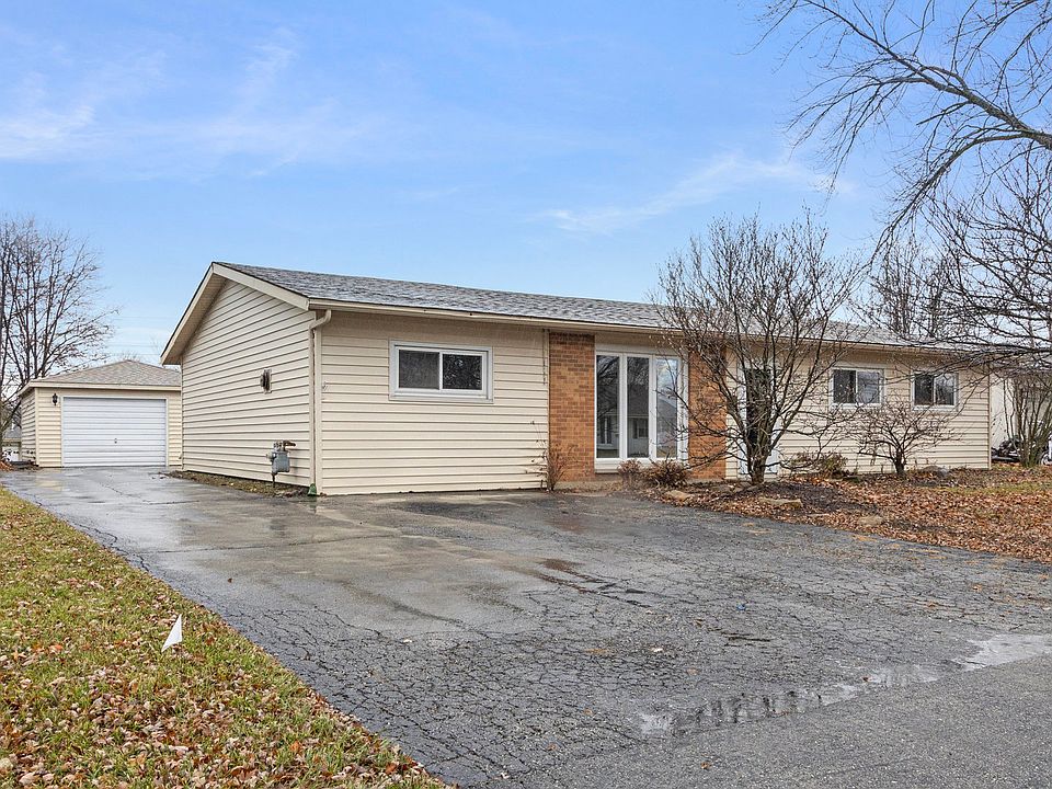 1st image of 10252 Hilltop Dr
