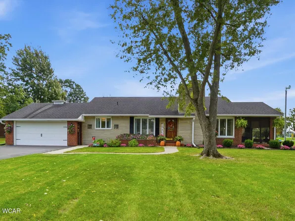 2647 Elmview Dr, Lima, OH 45806