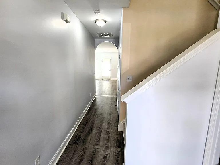 330 Large Oak Loop — Photo 2
